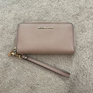 michael kors wallet
